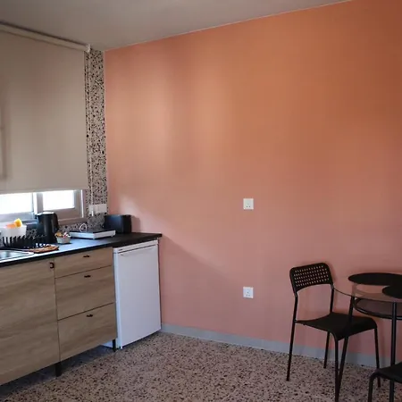 Ξενοδοχείο με διαμερίσματα Kleio *